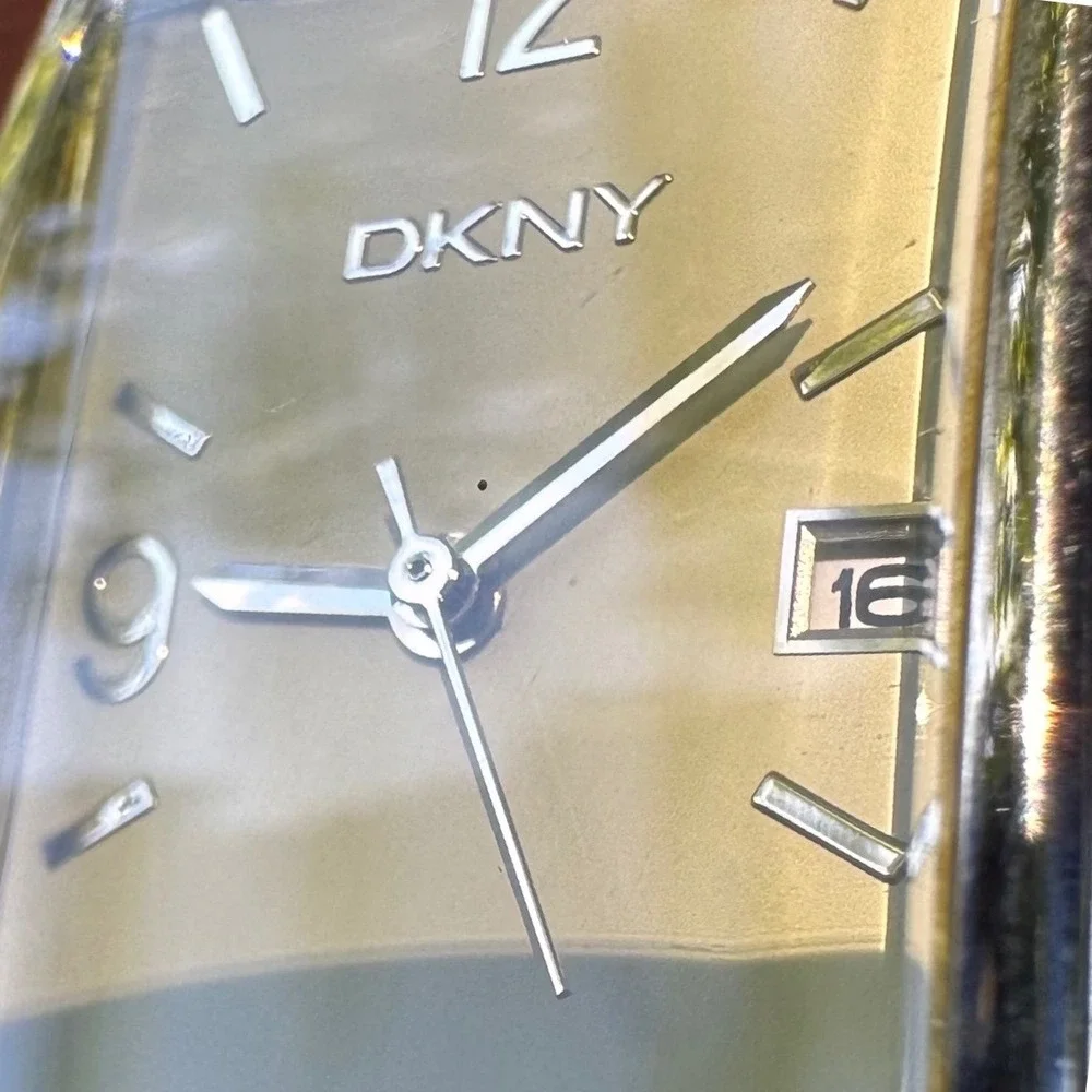 VTG‎ DKNY Quartz Watch Pink Leather Band Rectangle Face Solid Stainless Steel